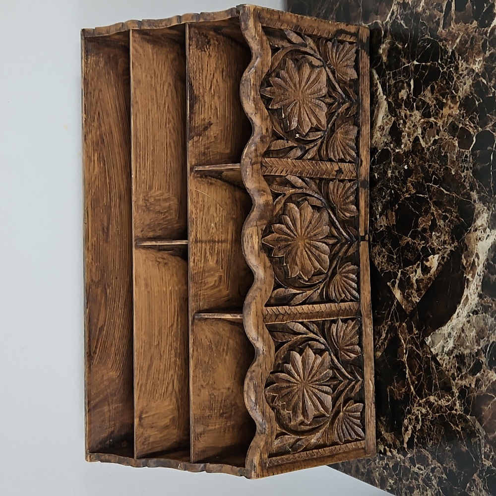 Vintage Lerner Faux Wood Letter holder
